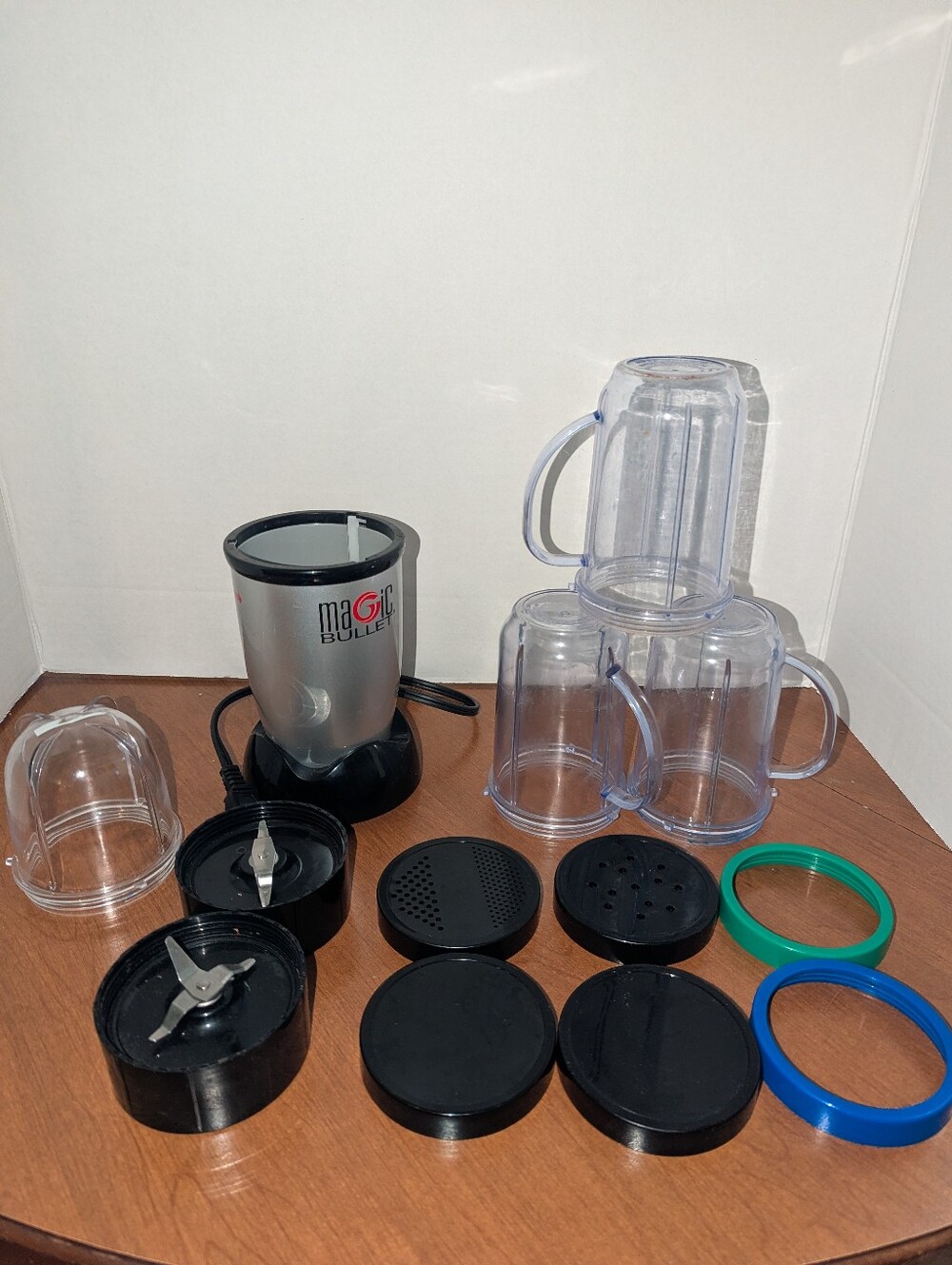 Magic Bullet Compact Mixer Set in Silver and Clear - Magic Bullet